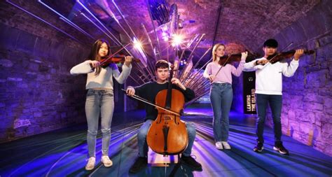 Young Musicians Help Launch Irelands Annual Feis Ceoil Music