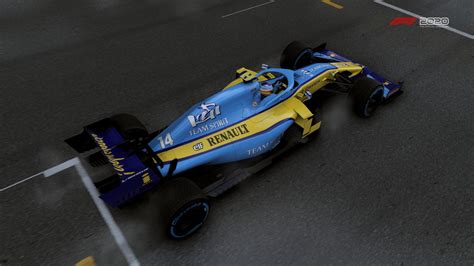 Alonso back in the real Renault car : F1Game