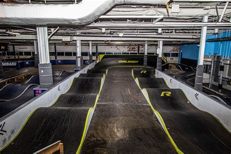 PARK TOUR - Joyride 150 Indoor Bike Park