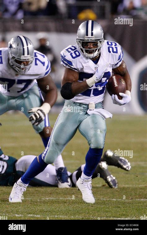 December 14 2014 Dallas Cowboys Running Back Demarco Murray 29 Runs