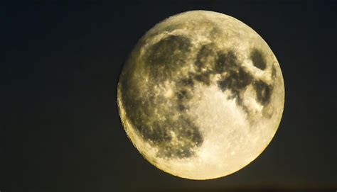 page  moon brightness phenomenon images    freepik