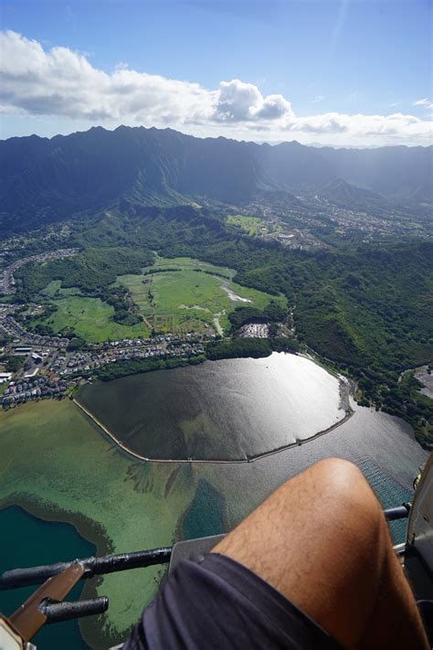 Helicopter Ride around Oahu, Hawaii : r/travel