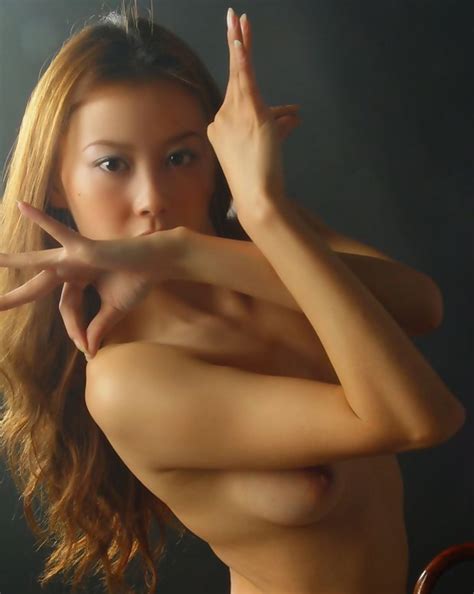 Pretty Hot Sexy Chinese Pic Of