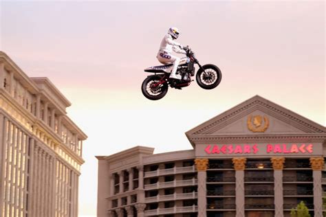 Dominik Wilde – Travis Pastrana on... Stunts and more