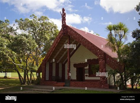 Maori Whare Runanga Marai Waitangi Meeting House In Treaty Grounds