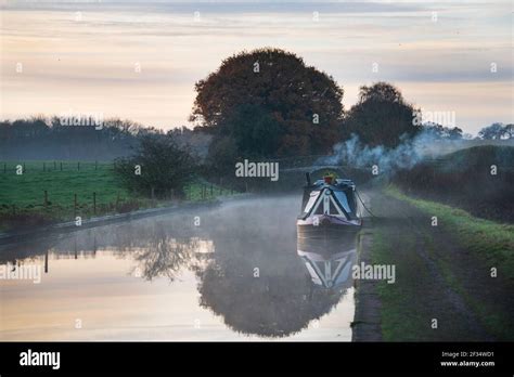 Market Drayton Canal Stock Photo - Alamy