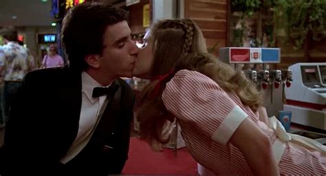 每日影评无剧透开放的美国学府 Fast Times at Ridgemont High 1982 哔哩哔哩