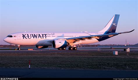 9K APH Airbus A330 841 Kuwait Airways Mark Szemberski JetPhotos