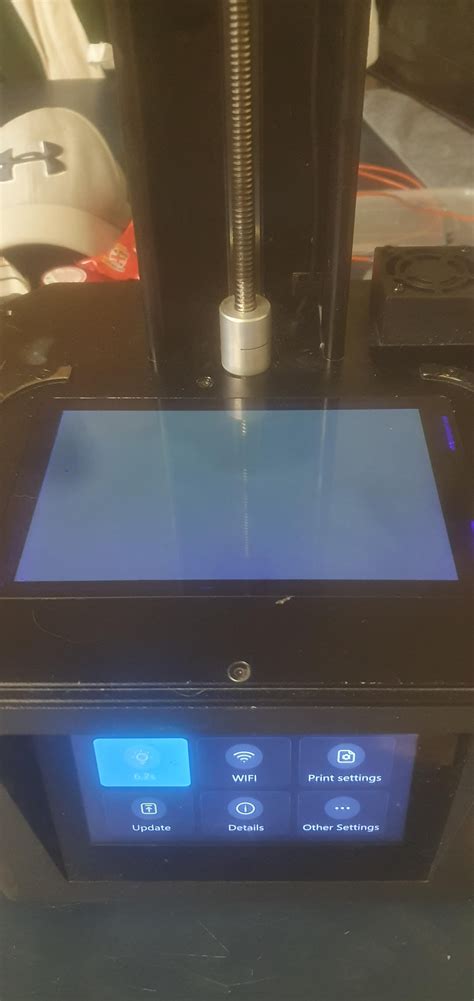 New lcd screen not letting UV pass through. Looks grayish : r/3Dprinting