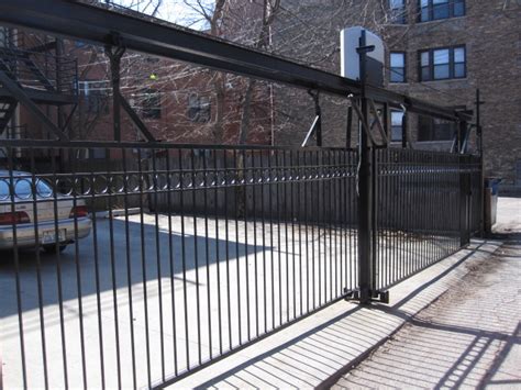 Commercial Parking Lot Gates in Chicago - Automatic & Manual