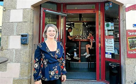 Une Nouvelle Propri Taire Pour Le Bar Tabac Le Kastell Roch La Roche