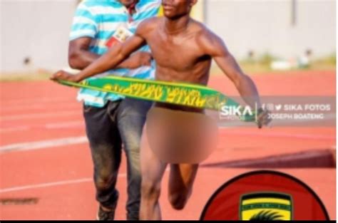 Super Clash II Staunch Kotoko Fan Goes Naked After Clubs Victory Over Hearts Of Oak