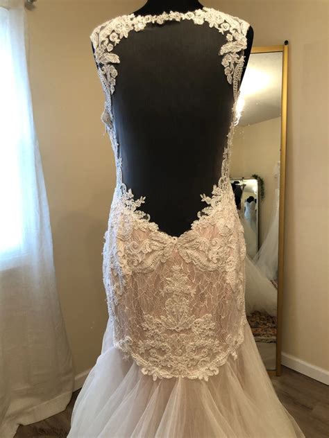 Size 12: Full Tulle Bottom - Formality Bridal