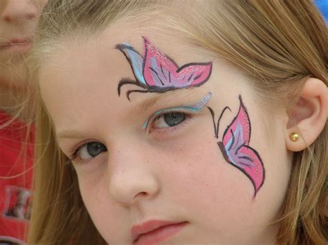 Pin By Chika Vera On Face Painting Face Painting Easy Face Painting