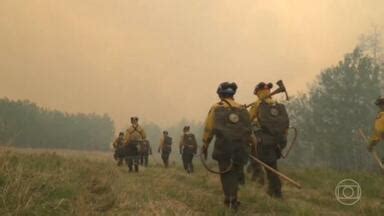 Jornal da Globo Incêndio florestal faz 20 mil canadenses receberem