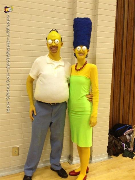 Dress Up Marge Simpson