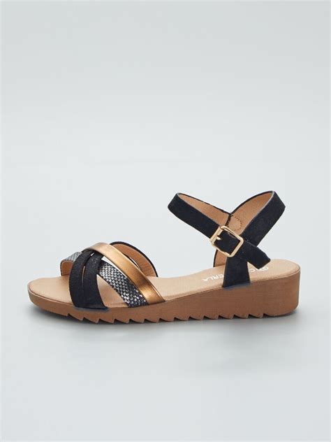 Sandalias De Tiras Cruzadas De Varios Materiales Negro Kiabi