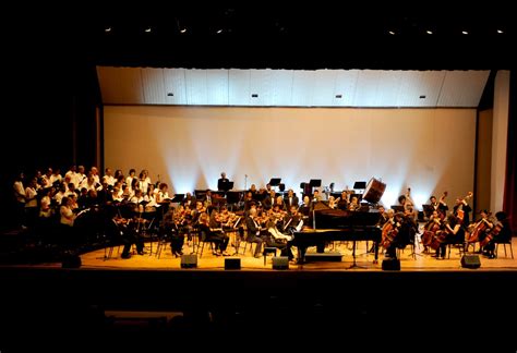 Maestro Fred Dantas Estreia Concerto Sua Sinfonia UFBA Eterna