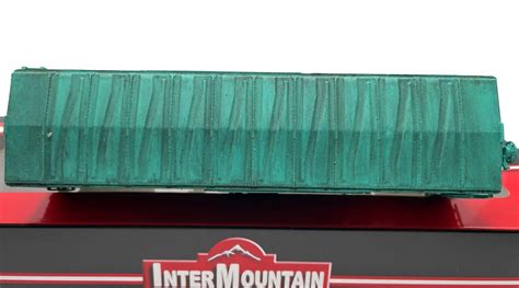 InterMountain Railway HO Scale 12 Panel Boxcar Great Northern 19053 For