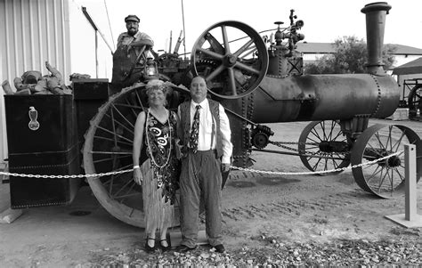 Antique Tractor Parade Wagon Rides At Fall Antique Engine And Tractor