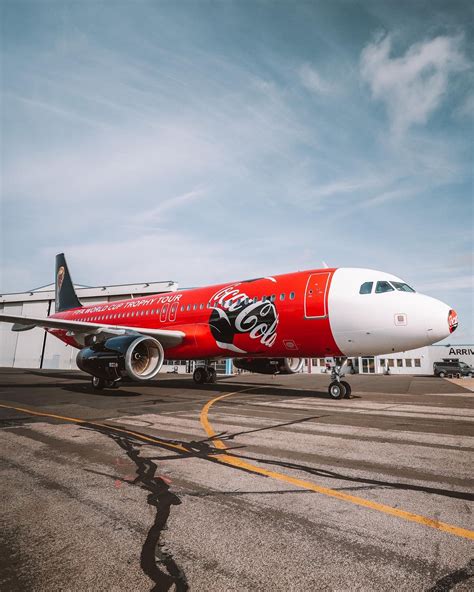 Titan Airways Delivers The Fifa World Cup Trophy To Qatar Titan Airways