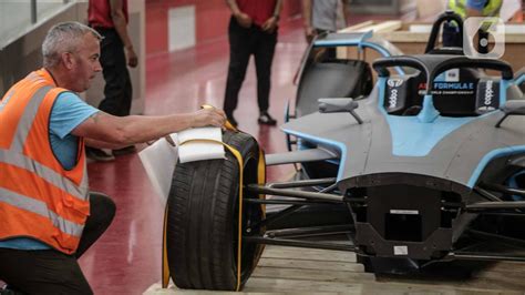 Siap Dipamerkan Di CFD Begini Wujud Asli Mobil Formula E News