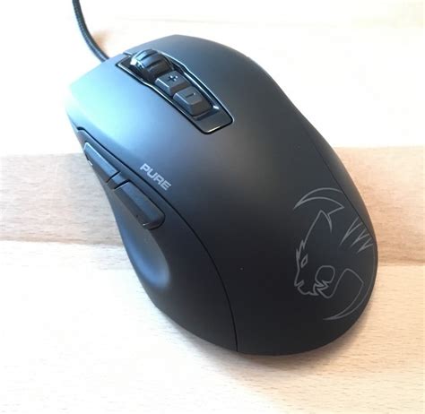 Roccat Kone Pure Owl Eye Review Shape Weight TechPowerUp