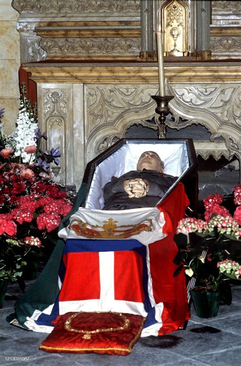 Umberto Ii Of Savoy Last King Of Italy Dead In His Coffin 1983