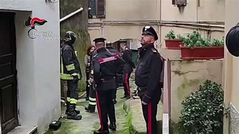 Fiamme In Una Palazzina Di Nocera Superiore In Salvo Un Anziano