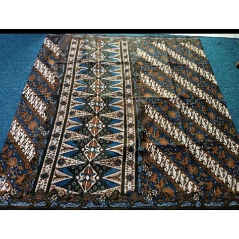 Jual Sarung Batik Tradisional Largurda Eksklusif Lar Gurda Shopee