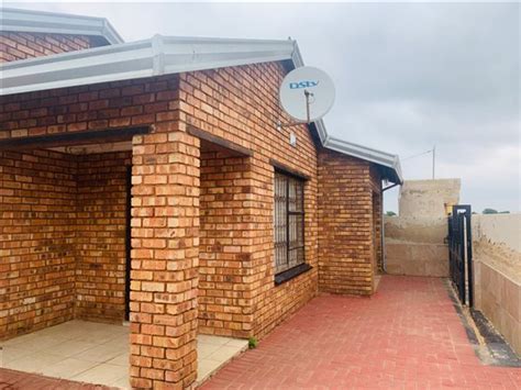 3 Bed House For Sale In Tsakane T4418903 Private Property