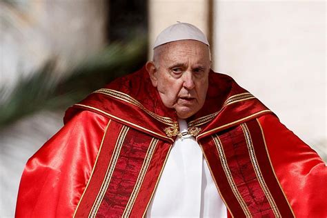 El Papa Francisco Asiste A La Misa Del Domingo De Ramos Fotos