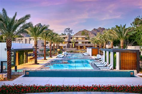 Saguaro Pool | Adults-Only Pool at Arizona Biltmore