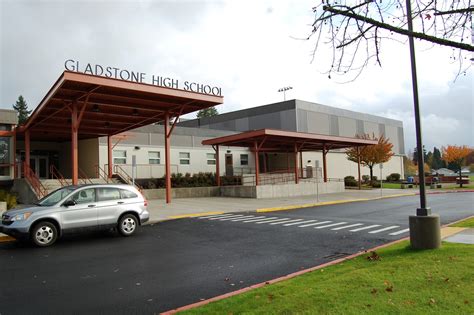 Gladstone High School - Brockamp & Jaeger