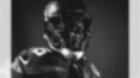 Jets Unveil New Stealth Black Alternate Helmet