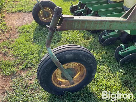 John Deere 7300 8r22 Planter Bigiron Auctions