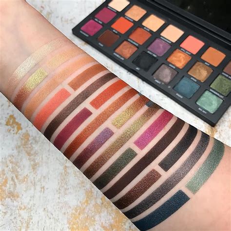 Urban Decay Born To Run Eyeshadow Palette Swatches Urban Decay Makeup