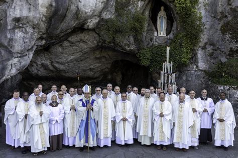 The Chapelains Sanctuaire Notre Dame De Lourdes