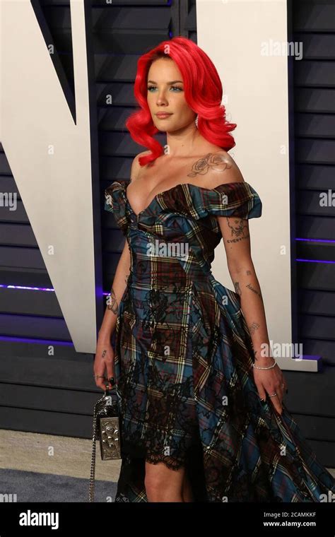 Los Angeles Feb 24 Halsey At The 2019 Vanity Fair Oscar Party On The