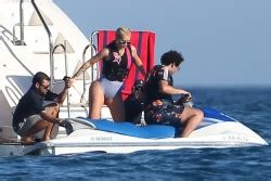 SWIMWEAR Iggy Azalea Bikini Candids In Cabo 6 5 17 LQ Phun Org Forum