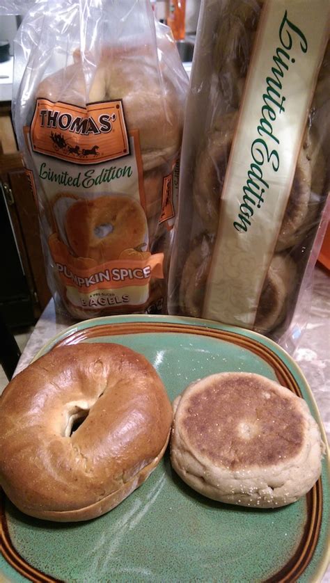 Thomas Limited Edition Pumpkin Spice English Muffins Bagels From