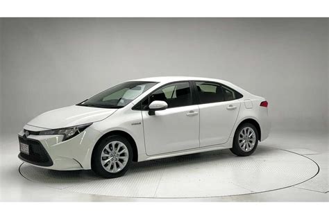 Sold Toyota Corolla Ascent Sport E Cvt Hybrid In White Used