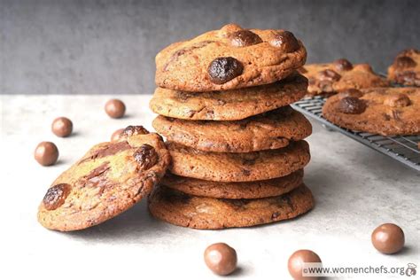 Best Ina Garten Chocolate Chip Cookies (Recipe, Tips & Video)