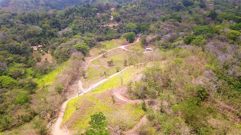 10 hectares Herradura Costa Rica | landsoncostarica