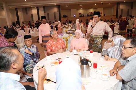 Rumah Terbuka Aidilfitri DUN Kota Anggerik Meriah 5 000 Tetamu Hadir