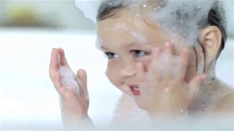 Johnsons Baby Bubble Bath - Captions Beautiful