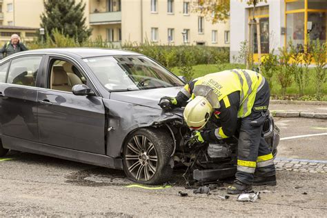 Freiwillige Feuerwehr Krems Donau Verkehrsunfall Mit Mehreren Fahrzeugen