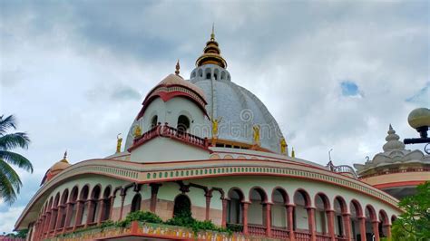 Templo De Mayapur Iskcon En Krishnanagar En La India Occidental De