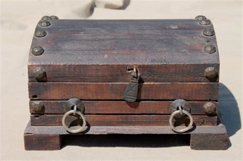 Vintage Wood Pirate Treasure Chest Rustic Wooden Trunk Or Jewelry Box