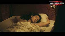 Virginie Ledoyen Full Naked Sleeping On Bed Farewell My Queen 0 44